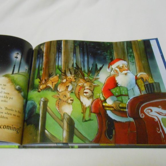 New kids Santa  🎅 is coming to the Valley of the Sun Arizona HC Book 📘 4+ - Picture 5 of 11